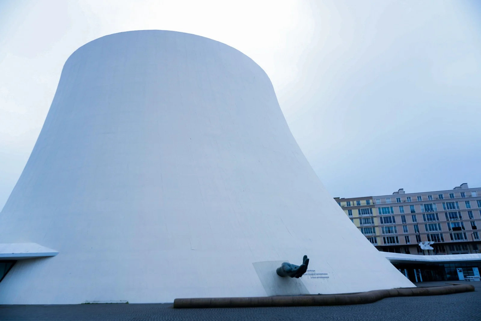White curved architecture